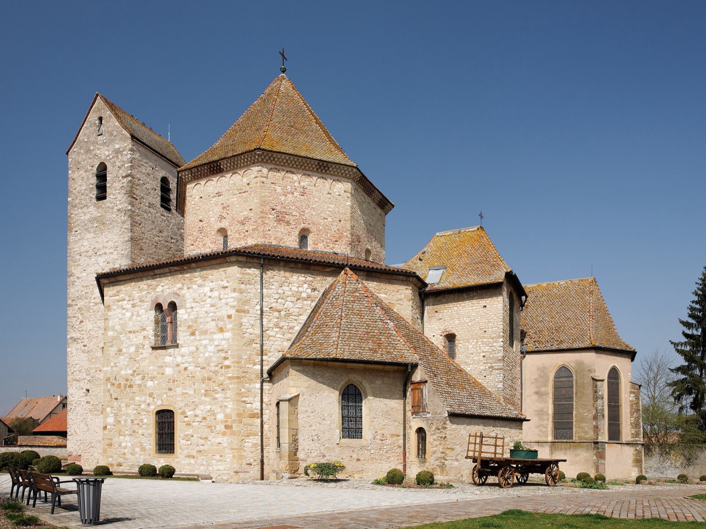L'église abbatiale octogonale d'Ottmarsheim